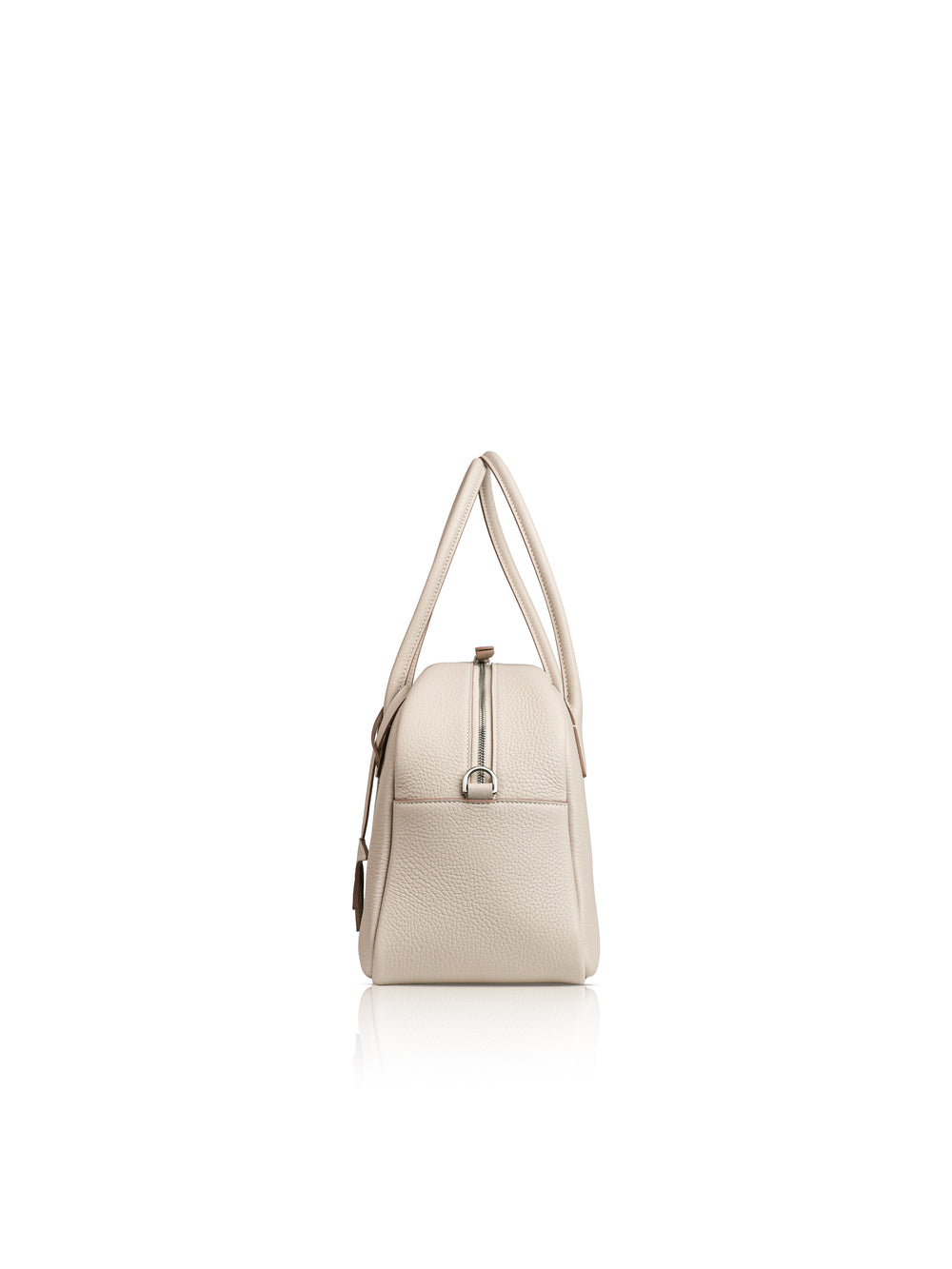 LUMA 37 - Meringue side view