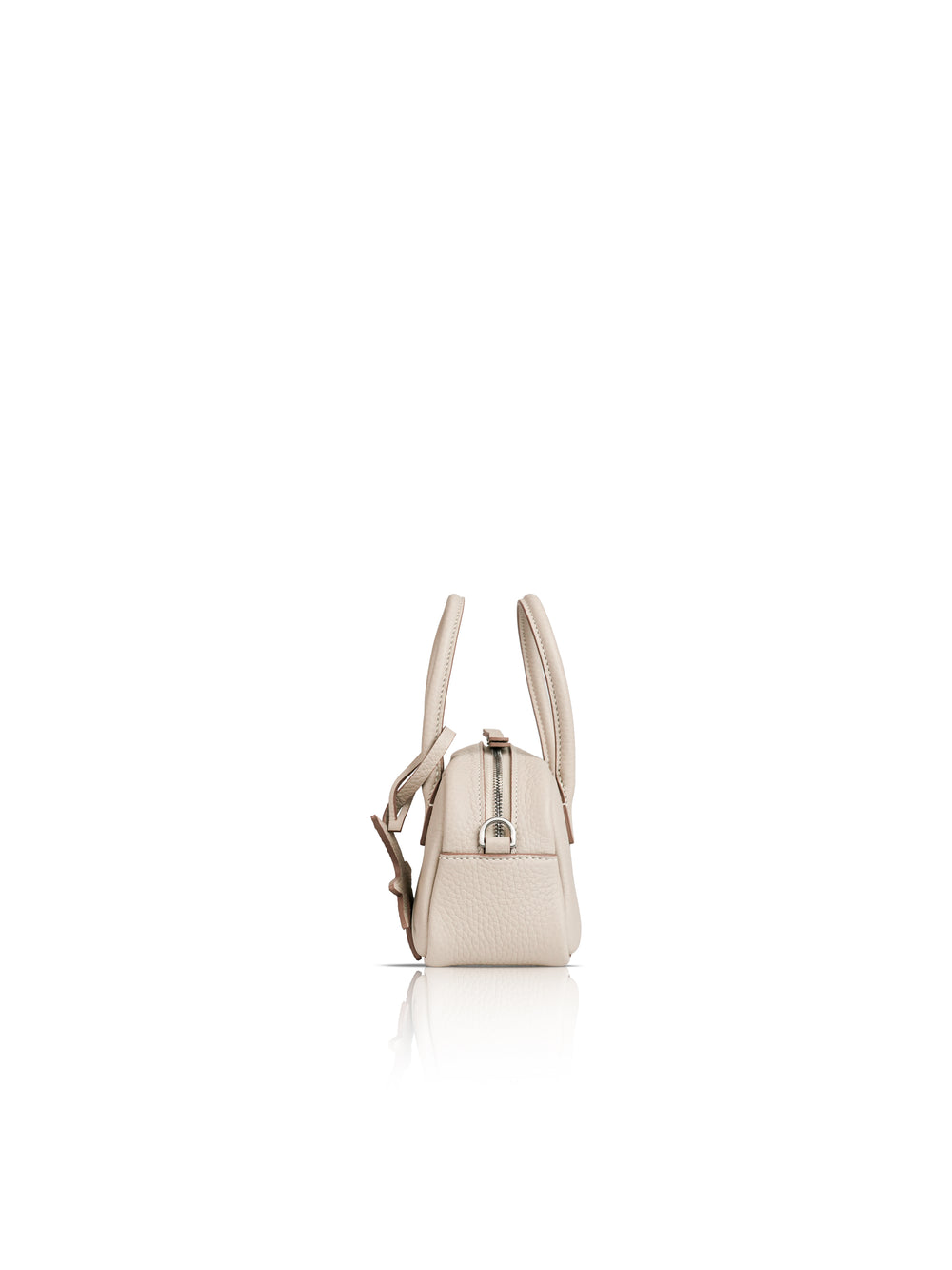 LUMA 18 - Meringue side view
