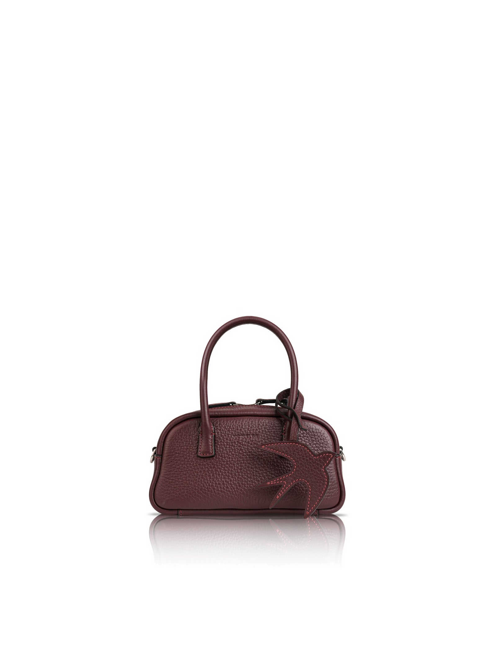 LUMA 18 in Black Cherry